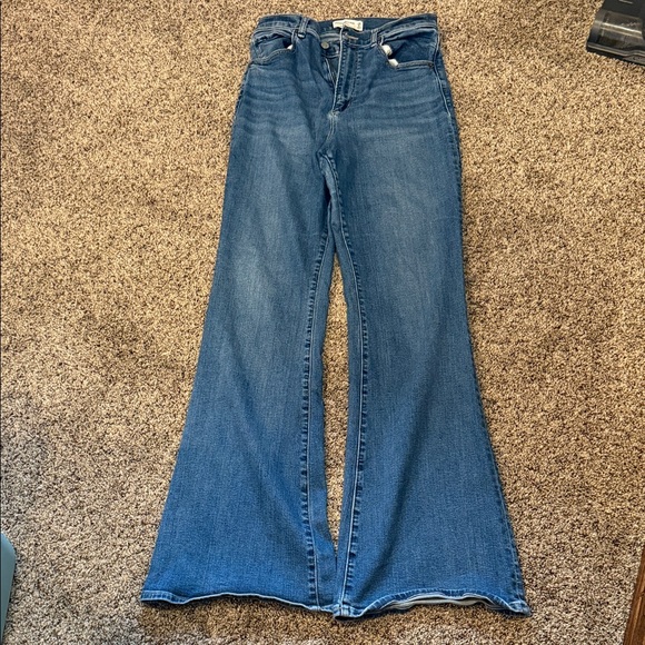 Abercrombie & Fitch Denim - Abercrombie & Fitch Classic 8L High Rise Flare